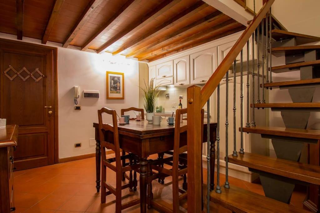 피렌체 Demedici Apt W/ 2Br 1' Walk Uffizi & Ponte Vecchio 아파트 외부 사진